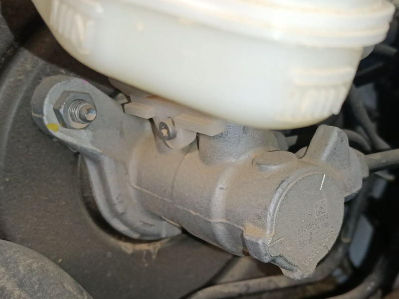 Recambio de bomba freno para ford transit courier referencia OEM IAM   