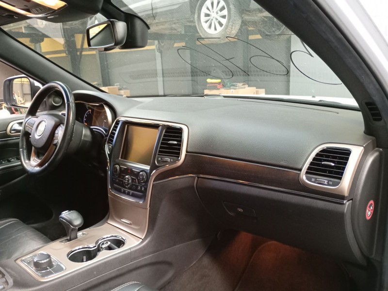 jeep grand cherokee iv (wk, wk2) del año 2014
