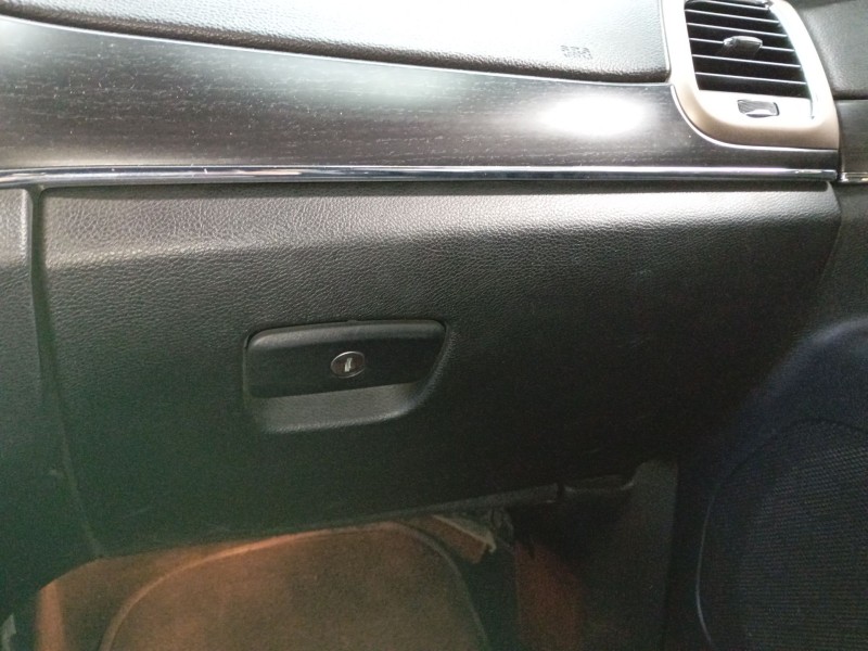 Recambio de guantera para jeep grand cherokee iv (wk, wk2) 3.0 crd v6 4x4 referencia OEM IAM   