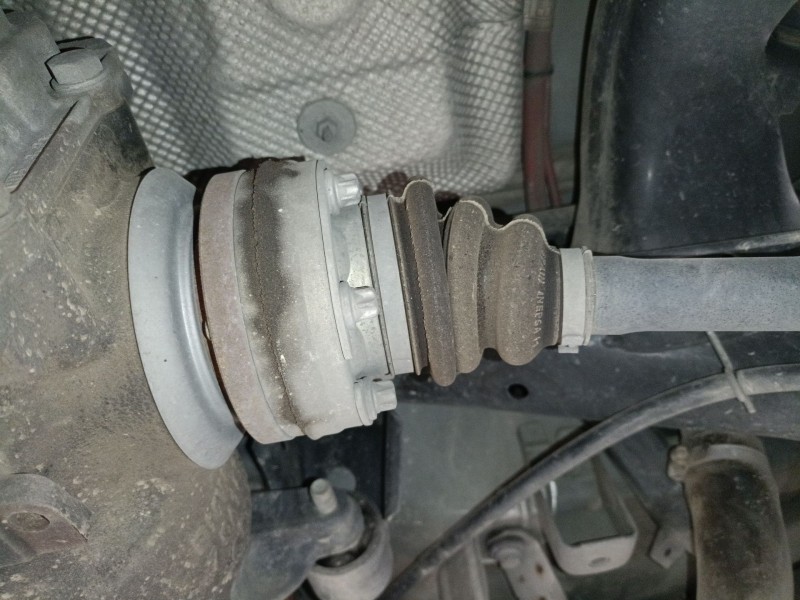 Recambio de transmision trasera derecha para bmw x1 (e84) xdrive 18 d referencia OEM IAM   