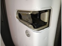 CERRADURA PUERTA TRASERA IZQUIERDA 