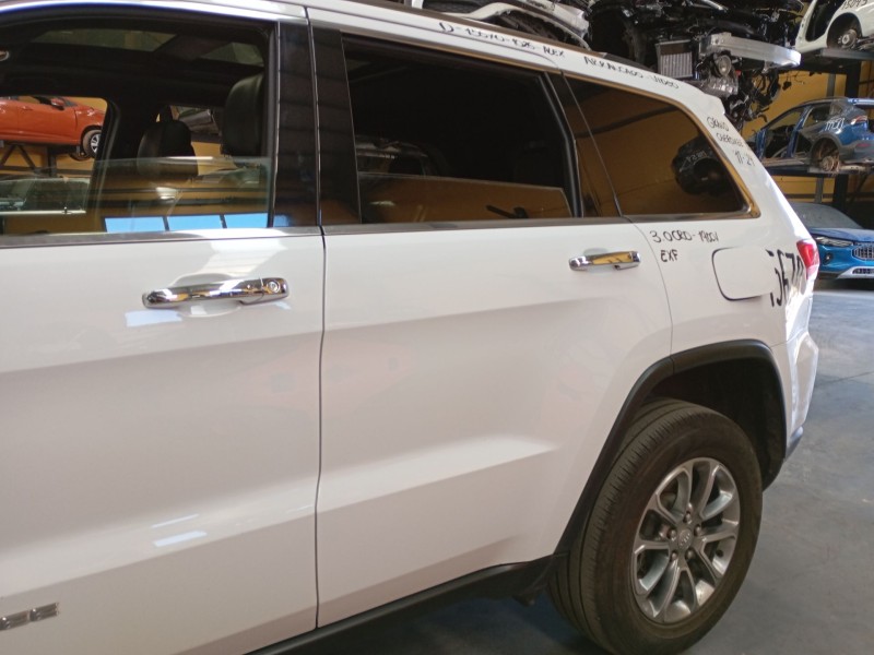 Recambio de puerta trasera izquierda para jeep grand cherokee iv (wk, wk2) 3.0 crd v6 4x4 referencia OEM IAM   