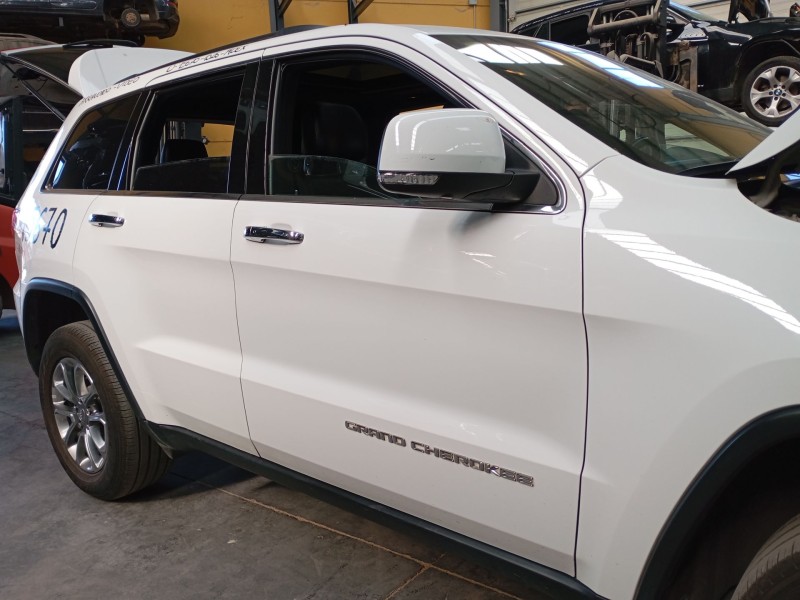 Recambio de puerta delantera derecha para jeep grand cherokee iv (wk, wk2) 3.0 crd v6 4x4 referencia OEM IAM   