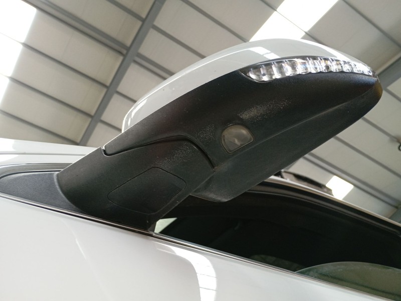 Recambio de retrovisor izquierdo electrico para jeep grand cherokee iv (wk, wk2) 3.0 crd v6 4x4 referencia OEM IAM   