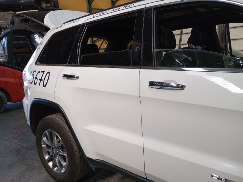 Recambio de puerta trasera derecha para jeep grand cherokee iv (wk, wk2) 3.0 crd v6 4x4 referencia OEM IAM   
