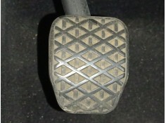PEDAL EMBRAGUE 