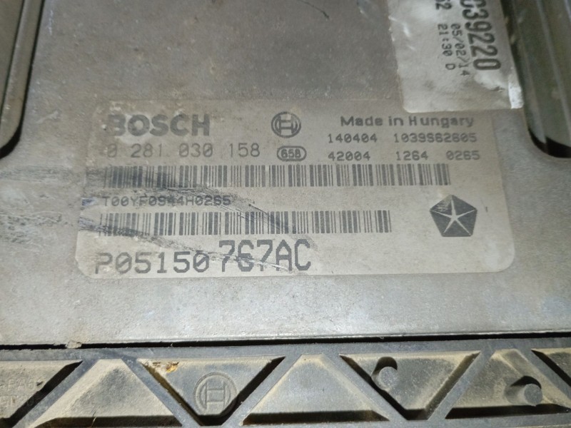 Recambio de centralita motor uce para jeep grand cherokee iv (wk, wk2) 3.0 crd v6 4x4 referencia OEM IAM P05150767AC 0281030158 