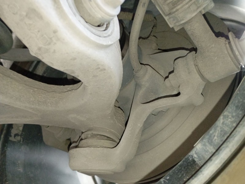 Recambio de mangueta trasera derecha para jeep grand cherokee iv (wk, wk2) 3.0 crd v6 4x4 referencia OEM IAM   