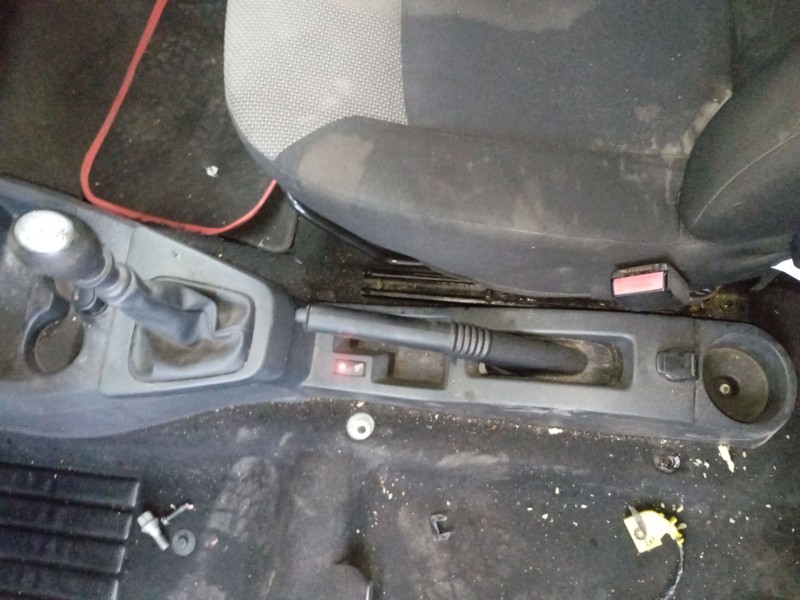 Recambio de consola central para dacia dokker monospace (ke_) 1.5 blue dci 95 (kejl) referencia OEM IAM   
