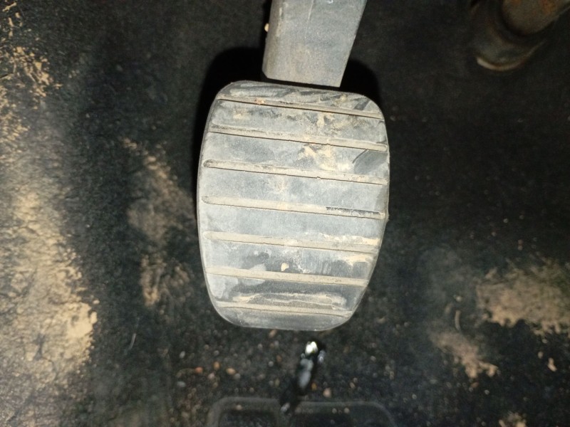 Recambio de pedal embrague para dacia dokker monospace (ke_) 1.5 blue dci 95 (kejl) referencia OEM IAM   
