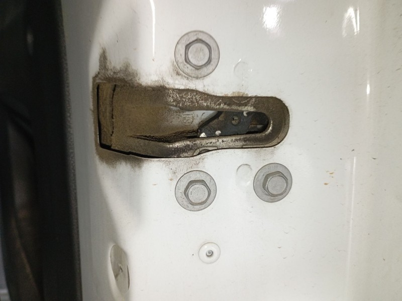 Recambio de cerradura puerta trasera derecha para dacia dokker monospace (ke_) 1.5 blue dci 95 (kejl) referencia OEM IAM   