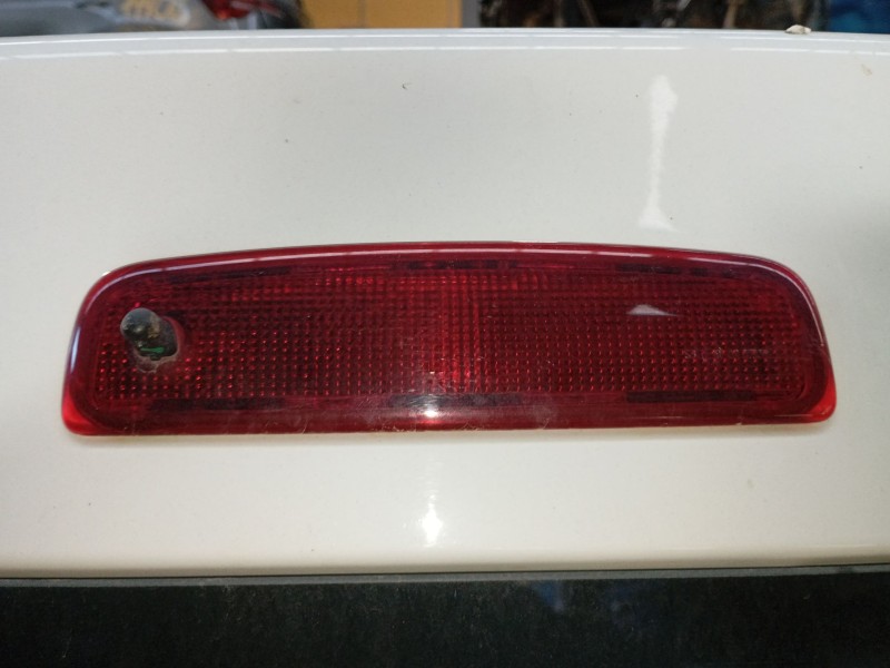 Recambio de luz central de freno para dacia dokker monospace (ke_) 1.5 blue dci 95 (kejl) referencia OEM IAM   