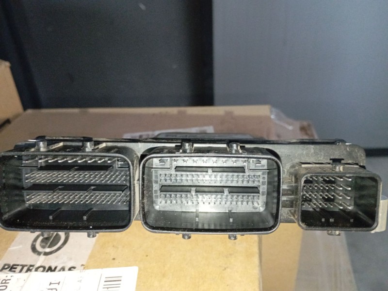 Recambio de centralita motor uce para dacia dokker monospace (ke_) 1.5 blue dci 95 (kejl) referencia OEM IAM 237104328S 02810364