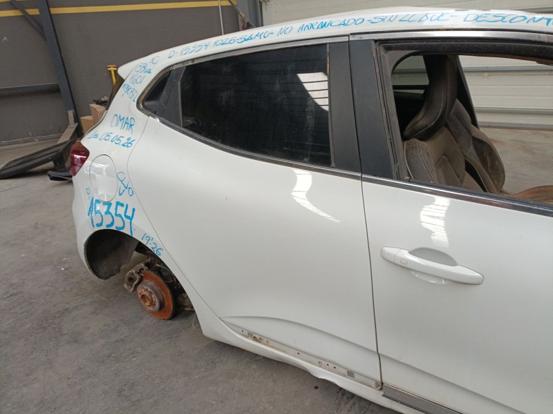 Recambio de puerta trasera derecha para renault clio v (b7_) 1.5 blue dci 115 (b7ad) referencia OEM IAM   