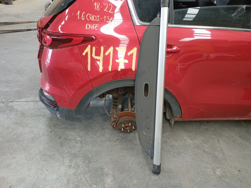 Recambio de bandeja trasera para kia sportage iv (ql, qle) 1.6 crdi referencia OEM IAM   