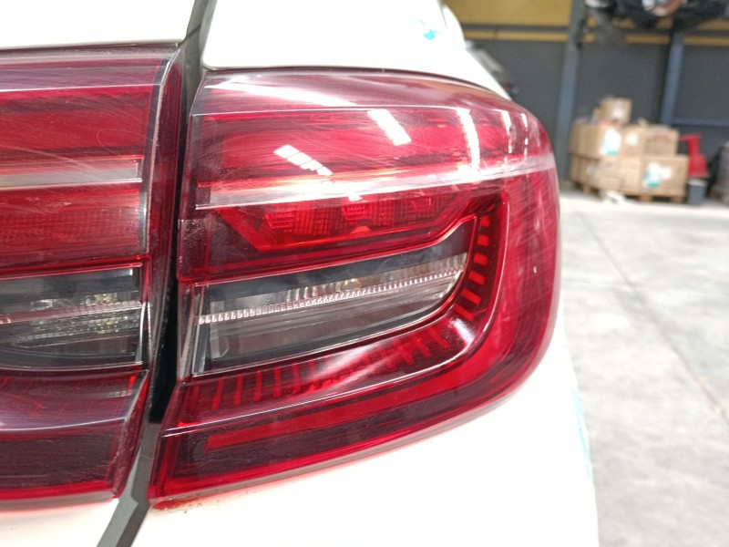 Recambio de piloto trasero derecho para renault clio v (b7_) 1.5 blue dci 115 (b7ad) referencia OEM IAM   