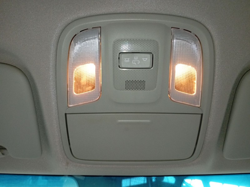 Recambio de luz interior para kia sportage iv (ql, qle) 1.6 crdi referencia OEM IAM   
