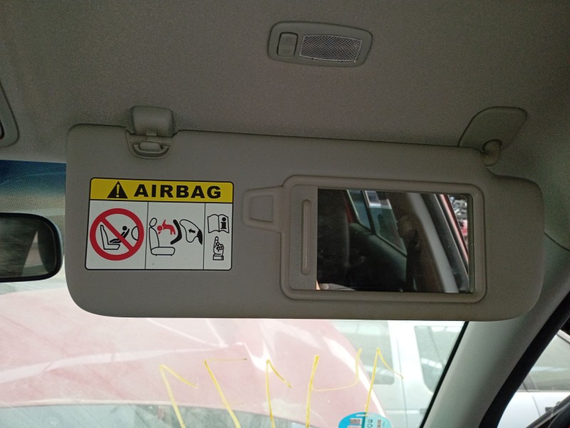 Recambio de parasol derecho para kia sportage iv (ql, qle) 1.6 crdi referencia OEM IAM   