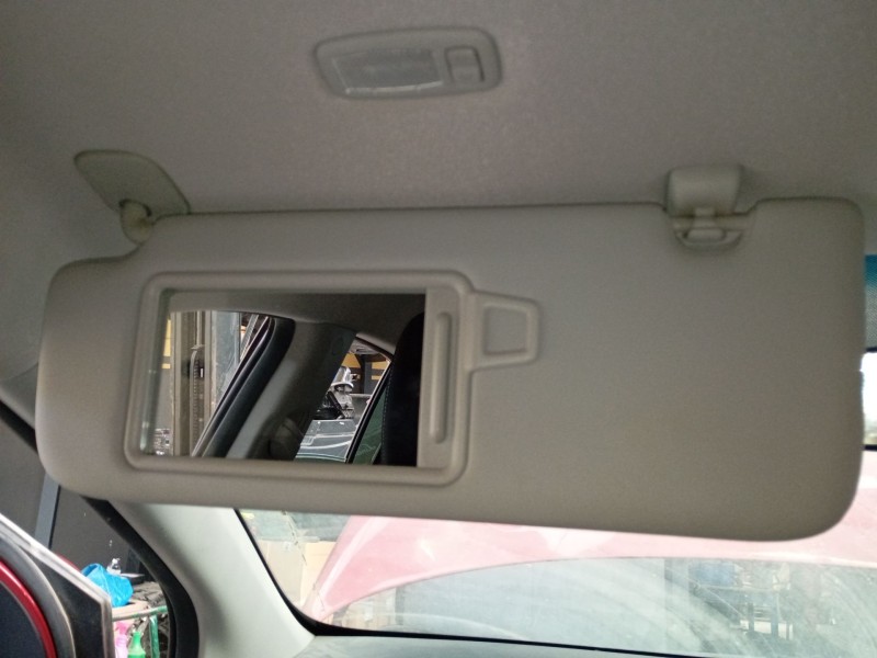 Recambio de parasol izquierdo para kia sportage iv (ql, qle) 1.6 crdi referencia OEM IAM   