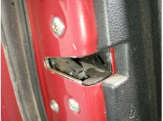 CERRADURA PUERTA TRASERA IZQUIERDA 