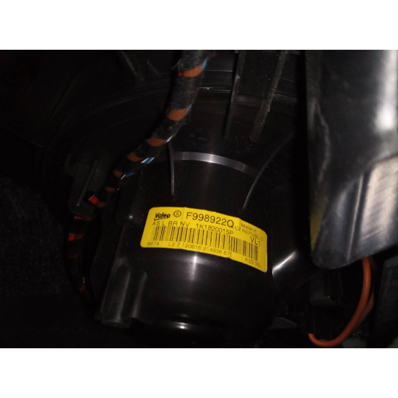 Recambio de ventilador calefaccion para audi q3 (8ug) design quattro referencia OEM IAM 1K1820015P  