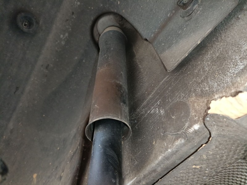 Recambio de amortiguador trasero izquierdo para renault clio v (b7_) 1.5 blue dci 115 (b7ad) referencia OEM IAM   