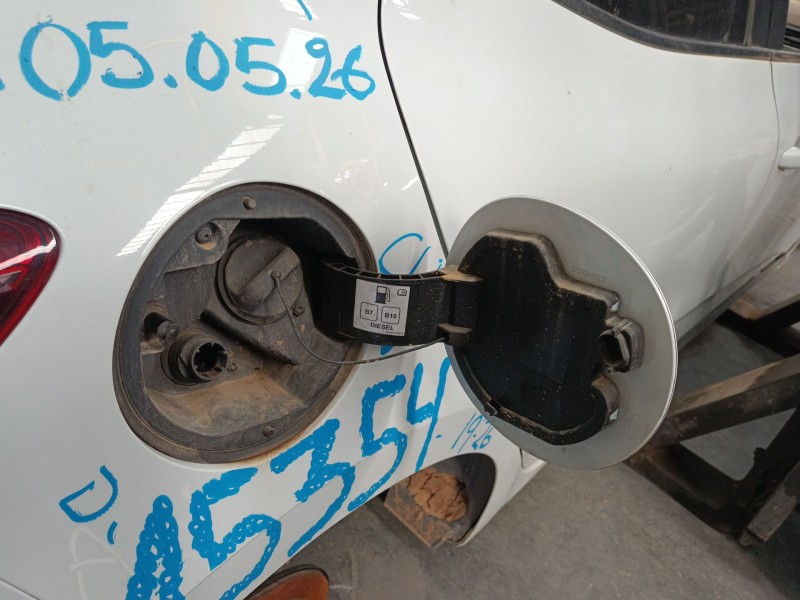 Recambio de tapa exterior combustible para renault clio v (b7_) 1.5 blue dci 115 (b7ad) referencia OEM IAM   