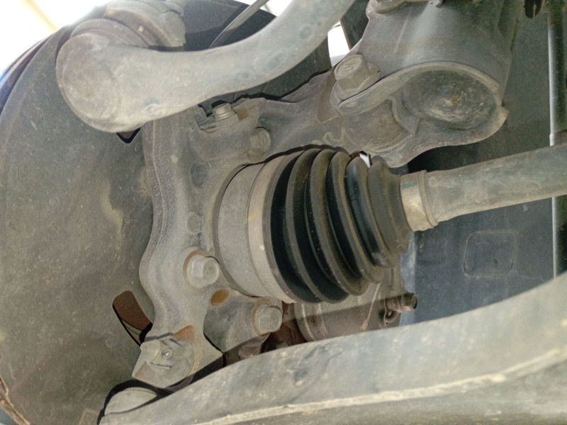 Recambio de mangueta delantera izquierda para kia sportage iv (ql, qle) 1.6 crdi referencia OEM IAM   
