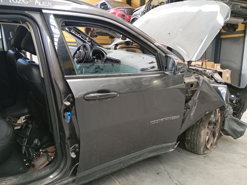 Recambio de puerta delantera derecha para jeep compass (mp, m6, mv, m7) 2.0 crd 4x4 referencia OEM IAM   
