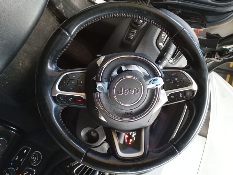 Recambio de volante para jeep compass (mp, m6, mv, m7) 2.0 crd 4x4 referencia OEM IAM   