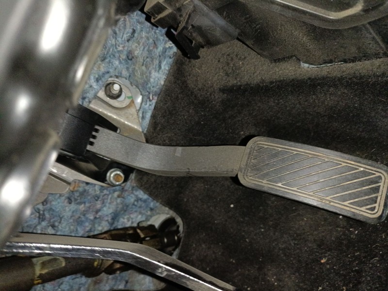 Recambio de pedal acelerador para ford tourneo courier b460 monospace 1.5 tdci referencia OEM IAM   