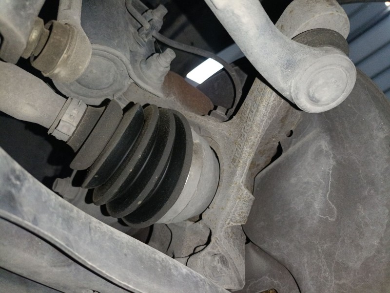 Recambio de mangueta delantera derecha para ford tourneo courier b460 monospace 1.5 tdci referencia OEM IAM   