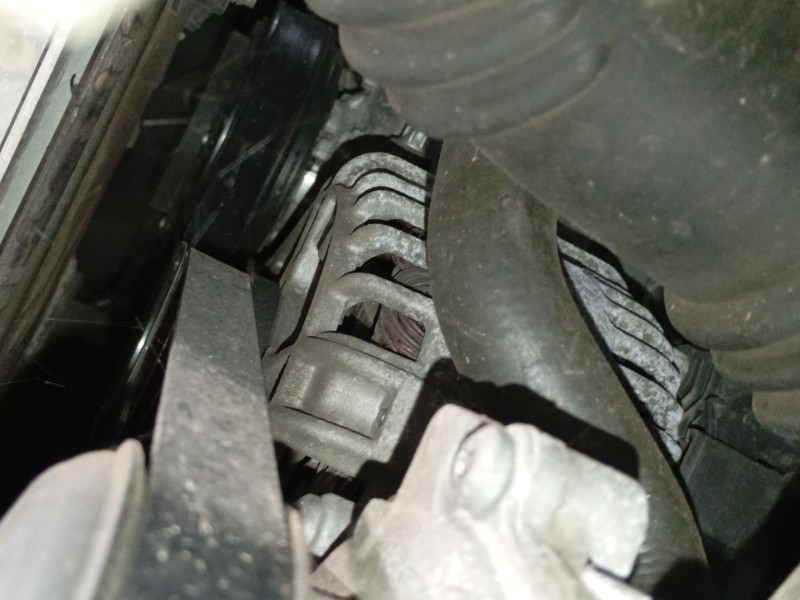 Recambio de alternador para mercedes-benz cla coupé (c117) cla 200 cdi / d (117.308) referencia OEM IAM   