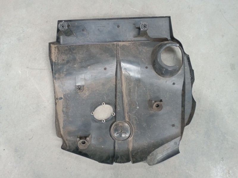 Recambio de tapa motor para mercedes-benz cla coupé (c117) cla 200 cdi / d (117.308) referencia OEM IAM   