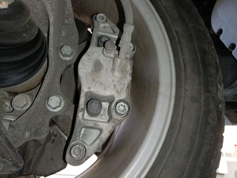 Recambio de pinza freno delantera izquierda para volvo v40 cross country (526) d3 referencia OEM IAM   