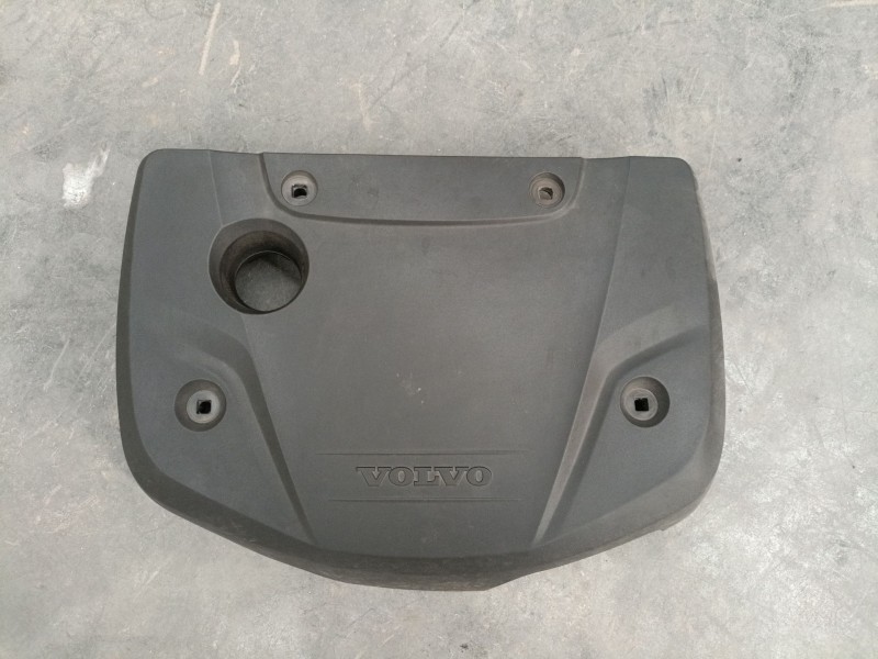 Recambio de tapa motor para volvo v40 cross country (526) d3 referencia OEM IAM   