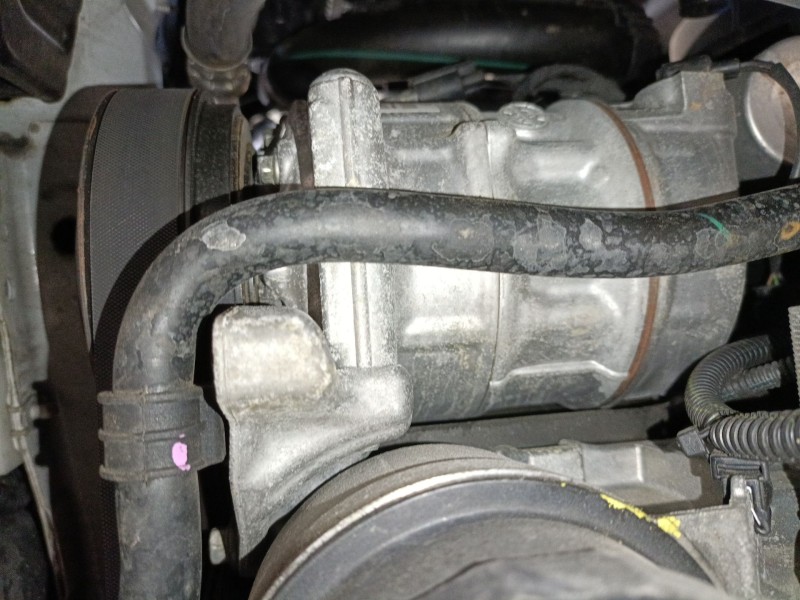 Recambio de compresor aire acondicionado para volvo v40 cross country (526) d3 referencia OEM IAM   