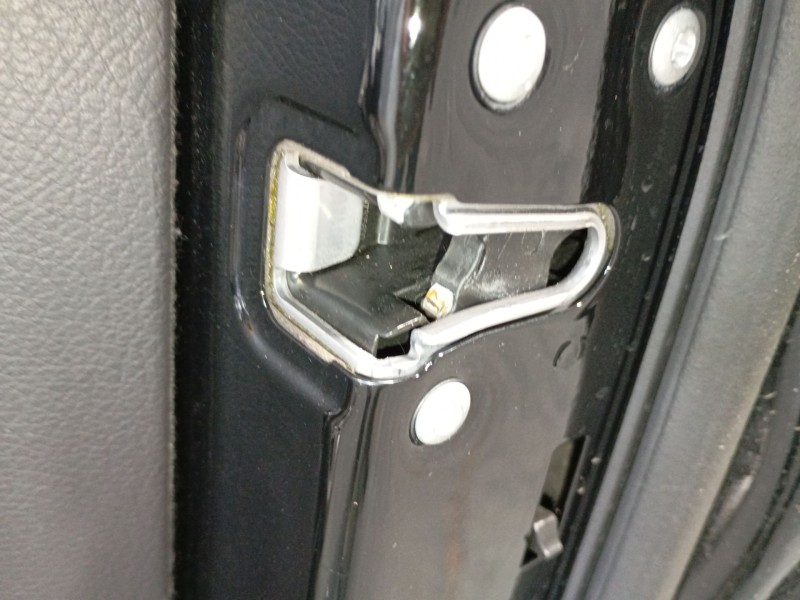 Recambio de cerradura puerta trasera derecha para mercedes-benz cla coupé (c117) cla 200 cdi / d (117.308) referencia OEM IAM   