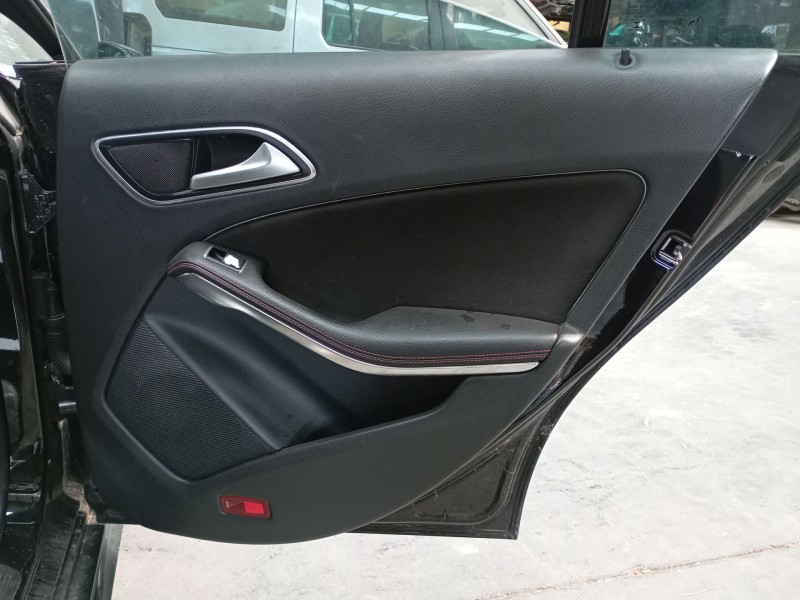Recambio de guarnecido puerta trasera derecha para mercedes-benz cla coupé (c117) cla 200 cdi / d (117.308) referencia OEM IAM  