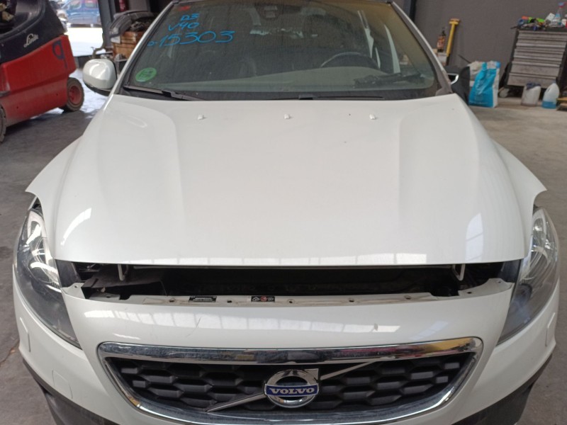 Recambio de capot para volvo v40 cross country (526) d3 referencia OEM IAM   