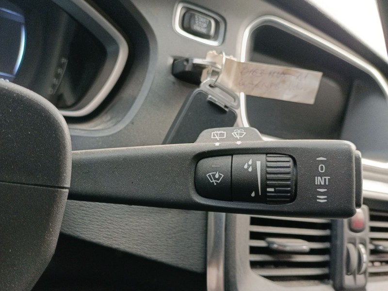 Recambio de mando limpia para volvo v40 cross country (526) d3 referencia OEM IAM   