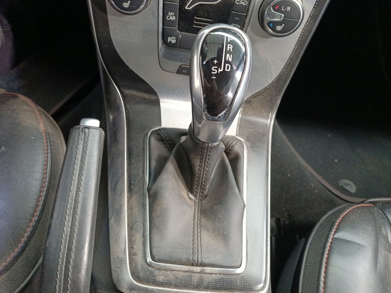 Recambio de palanca cambio para volvo v40 cross country (526) d3 referencia OEM IAM   