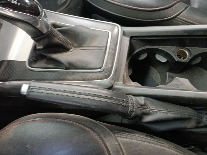 Recambio de palanca freno de mano para volvo v40 cross country (526) d3 referencia OEM IAM   