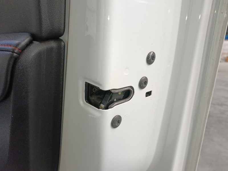 Recambio de cerradura puerta delantera derecha para volvo v40 cross country (526) d3 referencia OEM IAM   