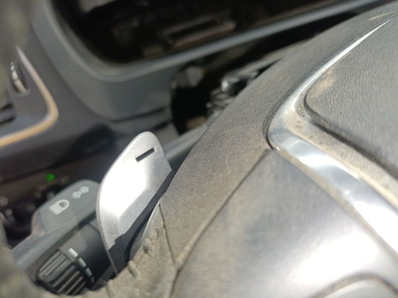 Recambio de volante para volvo v40 cross country (526) d3 referencia OEM IAM   