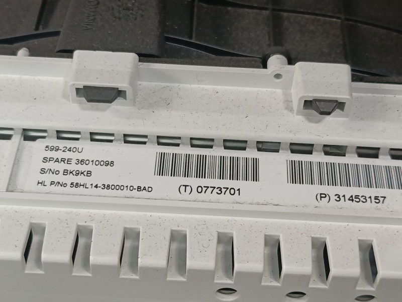 Recambio de cuadro instrumentos para volvo v40 cross country (526) d3 referencia OEM IAM 599240U 36010098 