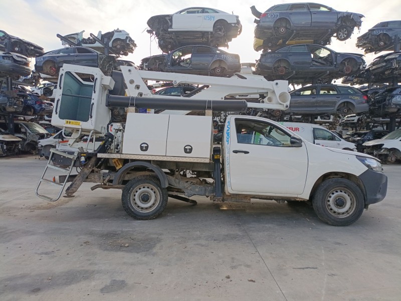 toyota hilux viii pick-up (_n1_) del año 2024