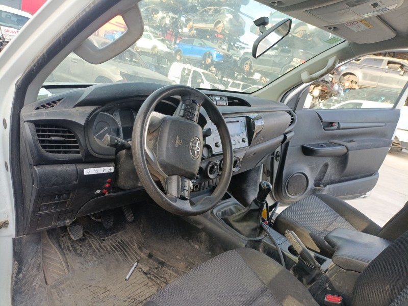 toyota hilux viii pick-up (_n1_) del año 2024