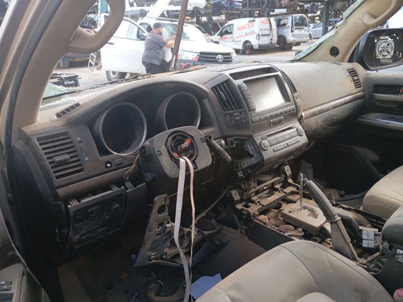 toyota land cruiser 200 (_j2_) del año 2008