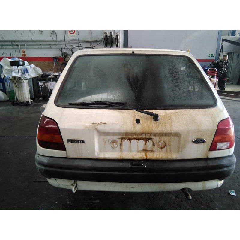 ford fiesta berl./courier del año 1995